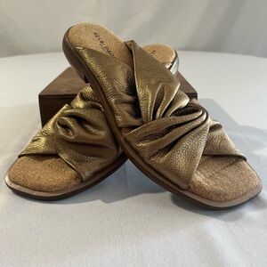 Kelsi Dagger Metallic Gold Twist Knot Sandals